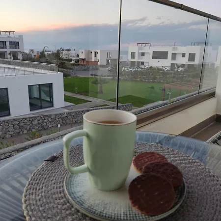 Dejablue Penthouse Apartment Kalogrea