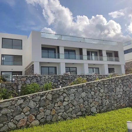 Dejablue Penthouse *