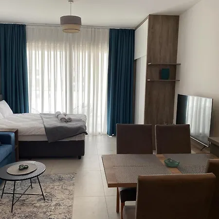 Dejablue Penthouse Apartment